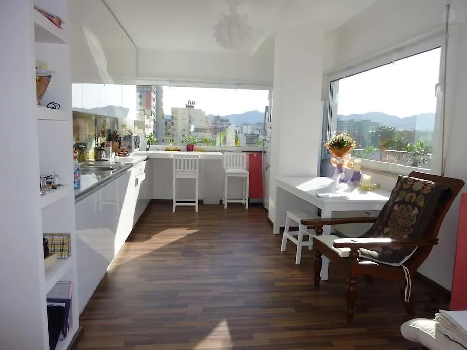 Apartment 140M2 Top Floorcentral Loft 24Hr Self Check-In Tirana Albania